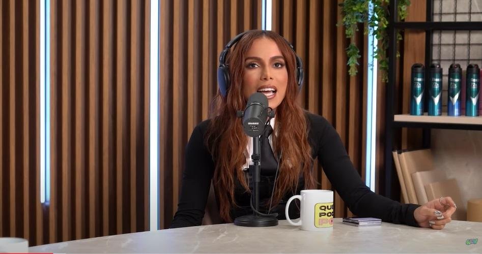 A cantora Anitta falou sobre sua vida na entrevista