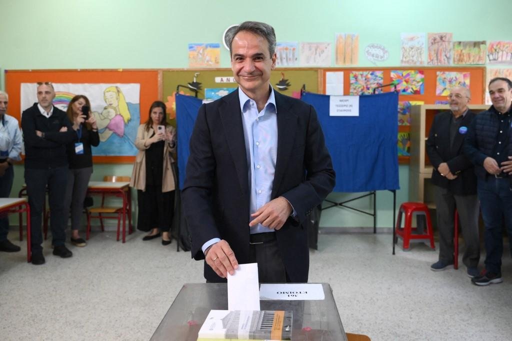 Partido Nova Democracia (ND), que est&aacute; no poder h&aacute; quatro anos, soma 41,1% dos votos