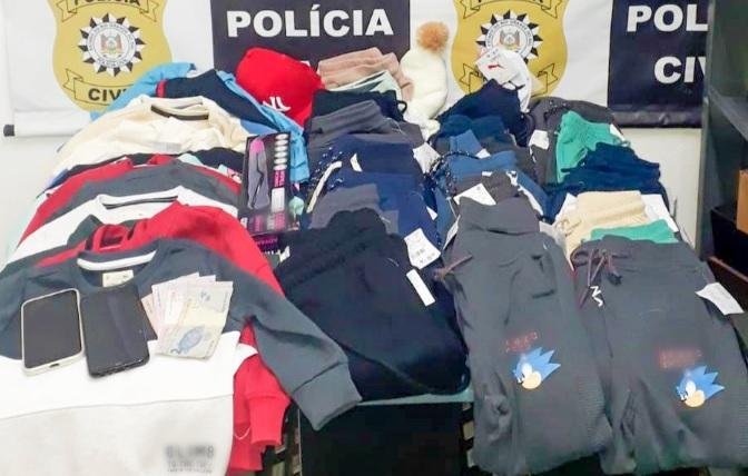 Roupas foram recuperadas pelos agentes