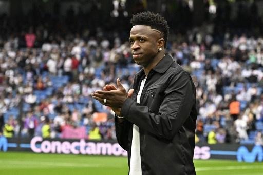 Jogador recebu apoio de torcedores e da torcida antes do jogo