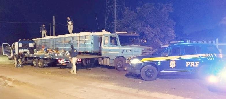 Entorpecente estava escondido em meio a uma carga de s&ecirc;mola de trigo