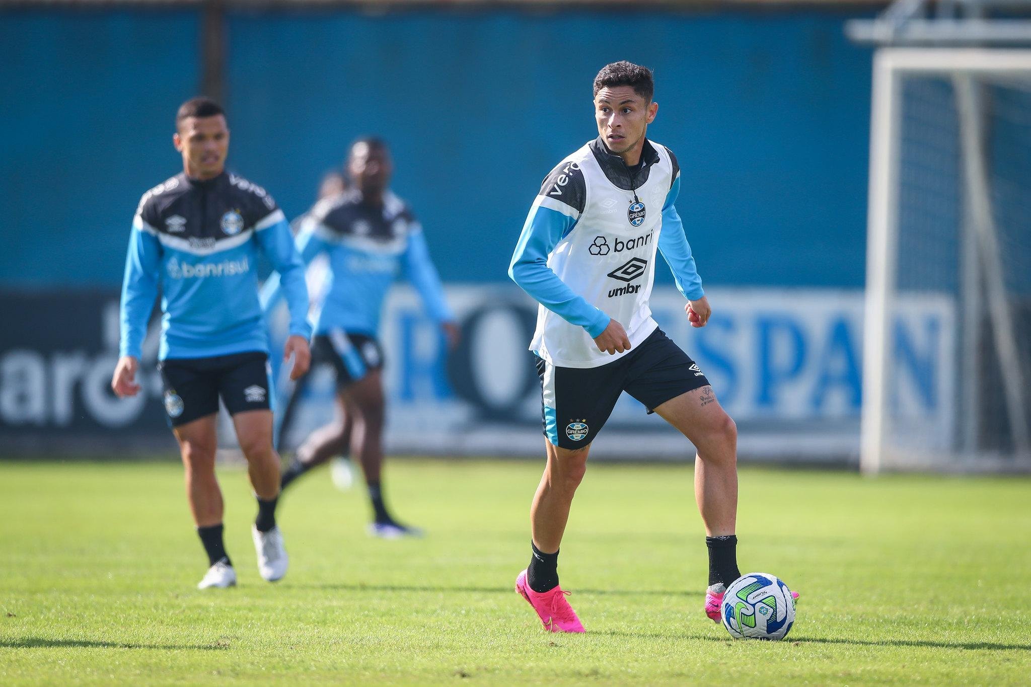 Diogo Barbosa pode deixar o Gr&ecirc;mio