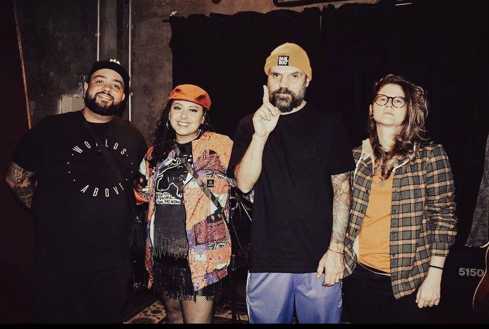 Deko, Luanah Jones, Ade Jam e Mariii Batista em "Meu Bom Lugar"