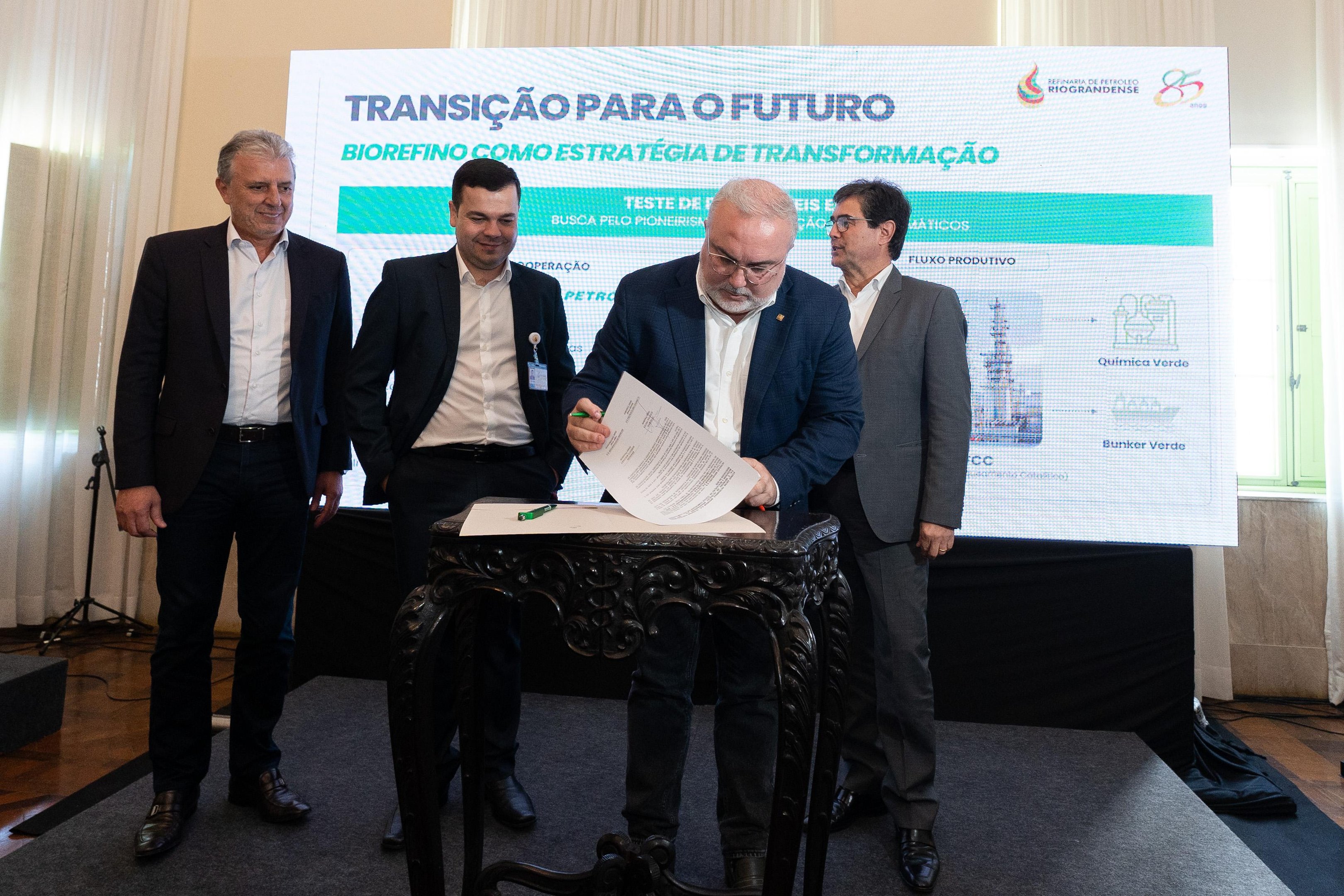 Termo de coopera&ccedil;&atilde;o foi assinado nesta segunda-feira