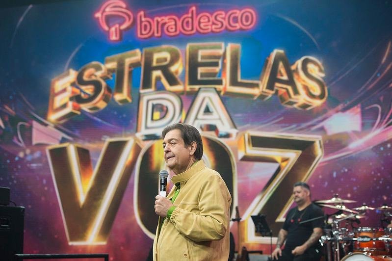 Faust&atilde;o diz que sa&iacute;da da Band ocorreu de forma serena