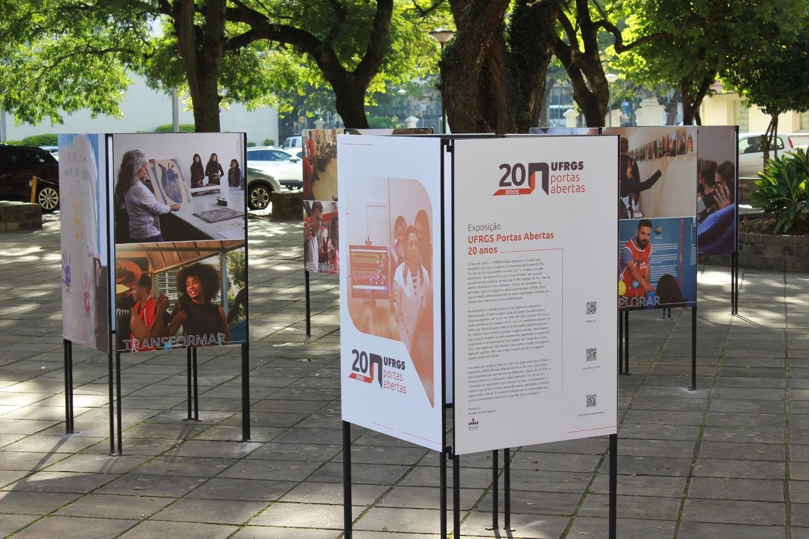 Mostra de edi&ccedil;&otilde;es anteriores pode ser visitada at&eacute; 26/6, no Campus Centro da universidade, em Porto Alegre