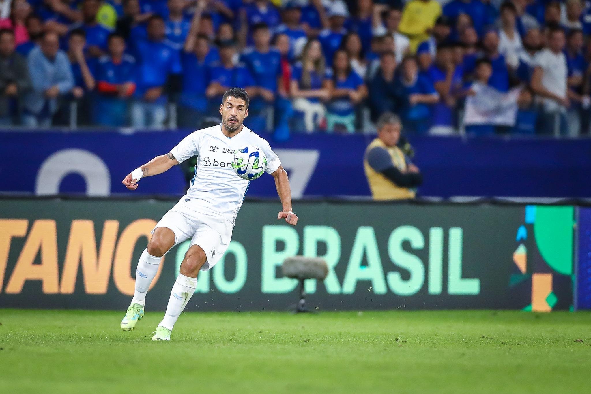 Su&aacute;rez deu a assist&ecirc;ncia para o gol de Villasanti no Mineir&atilde;o