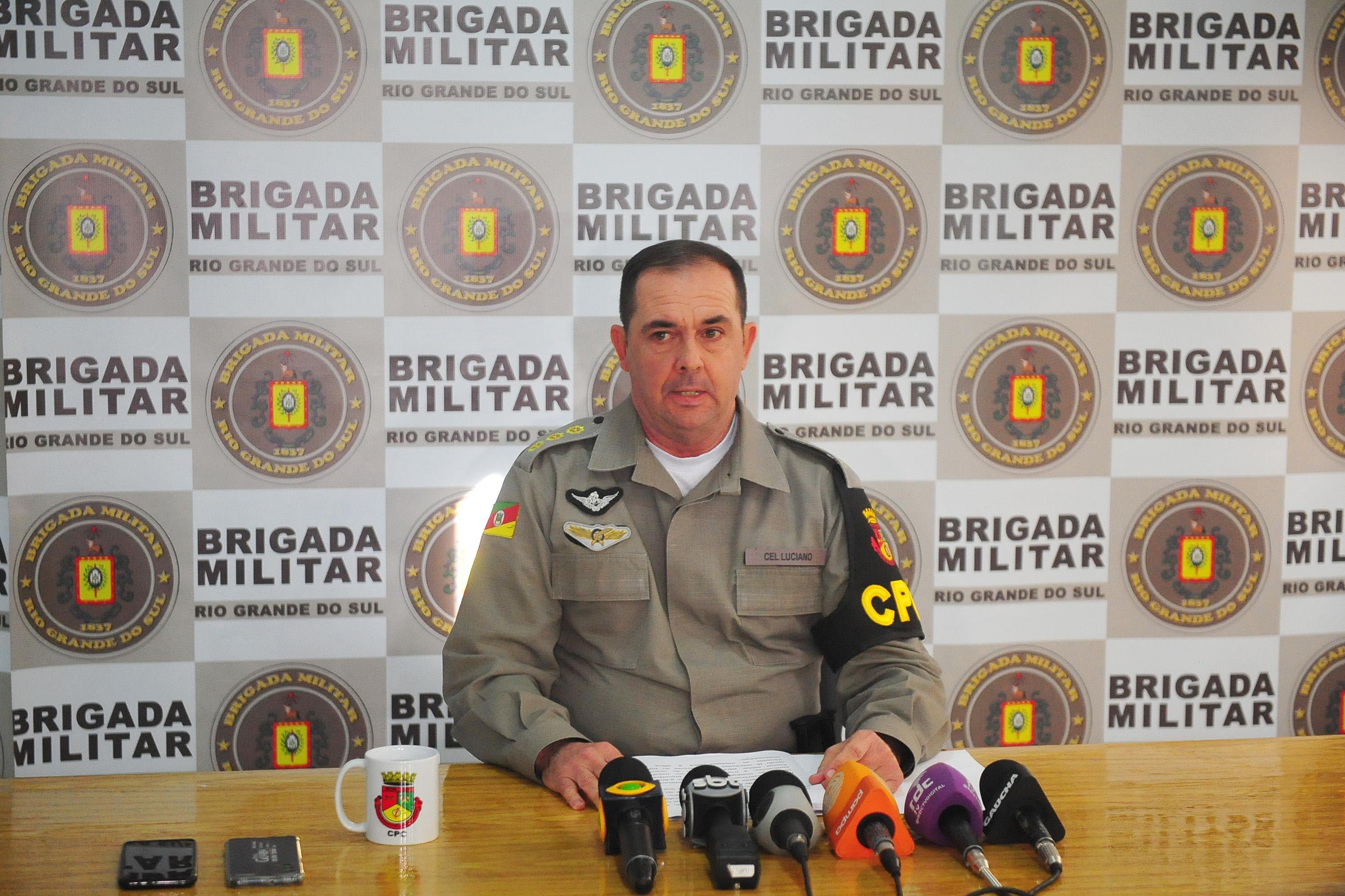 O chefe do Comando de Policiamento da Capital (CPC), coronel Luciano Moritz Bueno, concedeu coletiva de imprensa sobre a finaliza&ccedil;&atilde;o do inqu&eacute;rito.