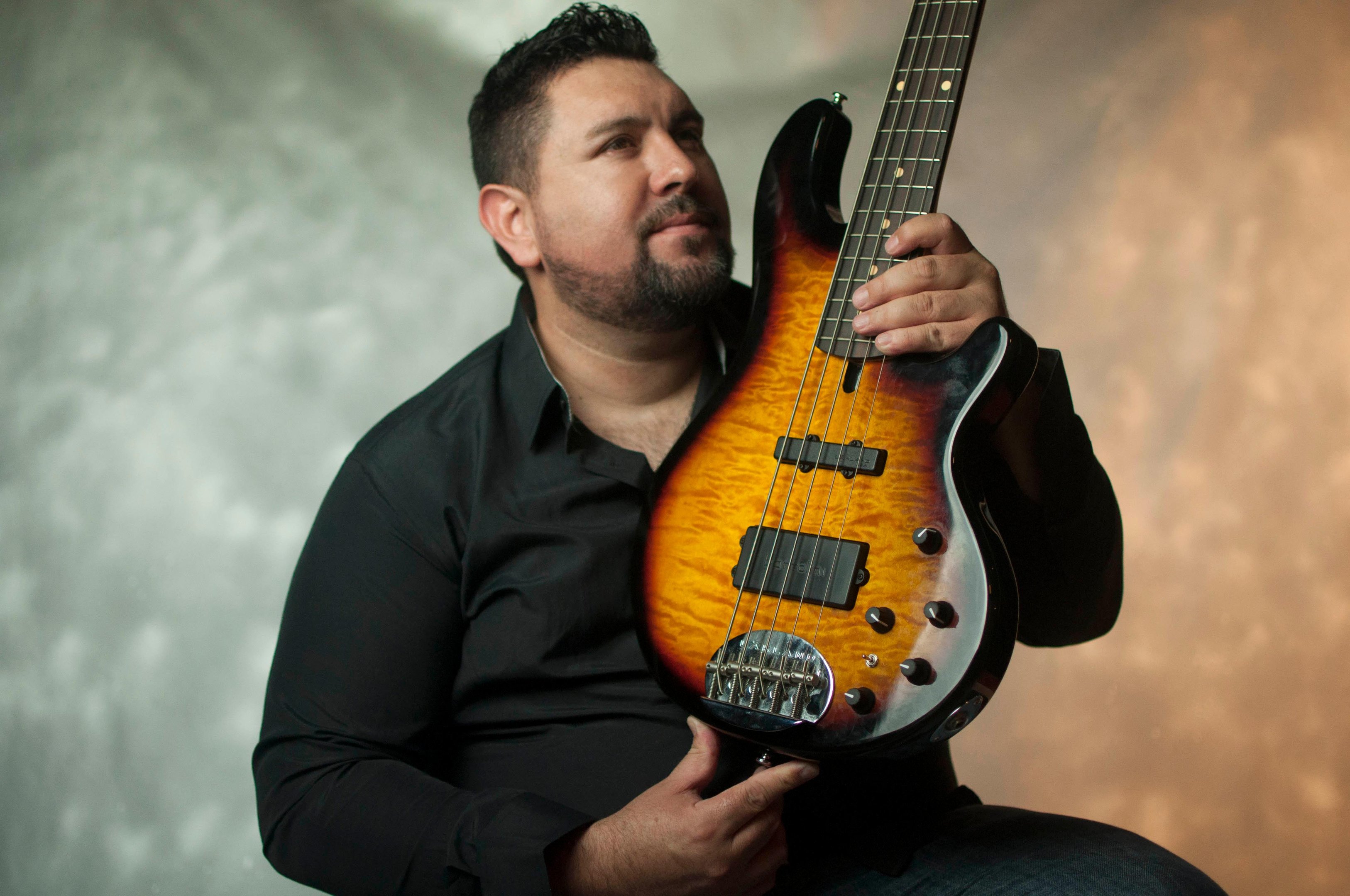 O artista Ghadyego Carraro apresenta seu &aacute;lbum Tribute nesta quarta-feira, 7