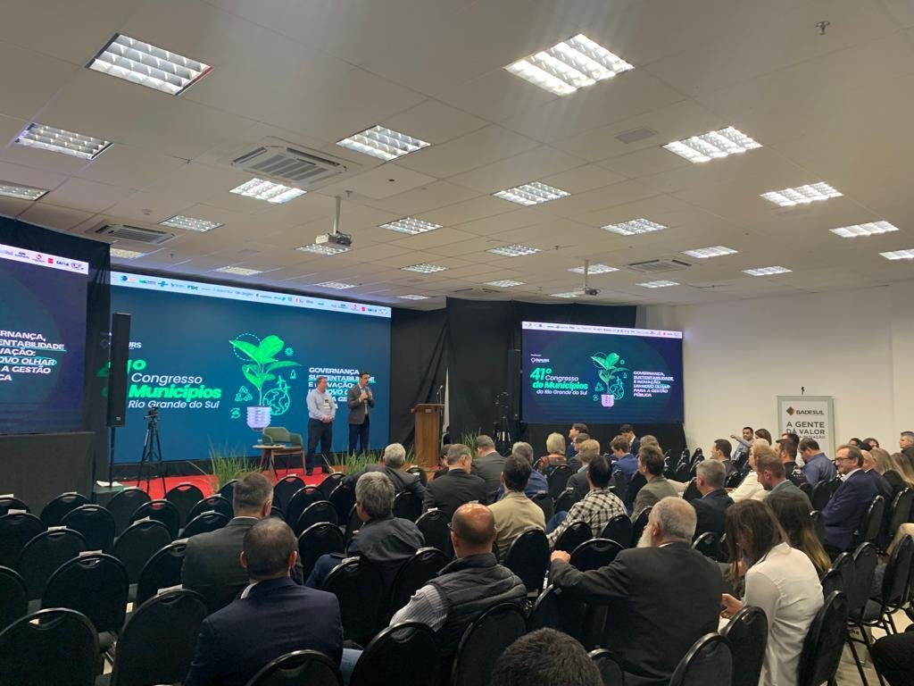 Institui&ccedil;&atilde;o financeira participou de evento em Restinga S&ecirc;ca
