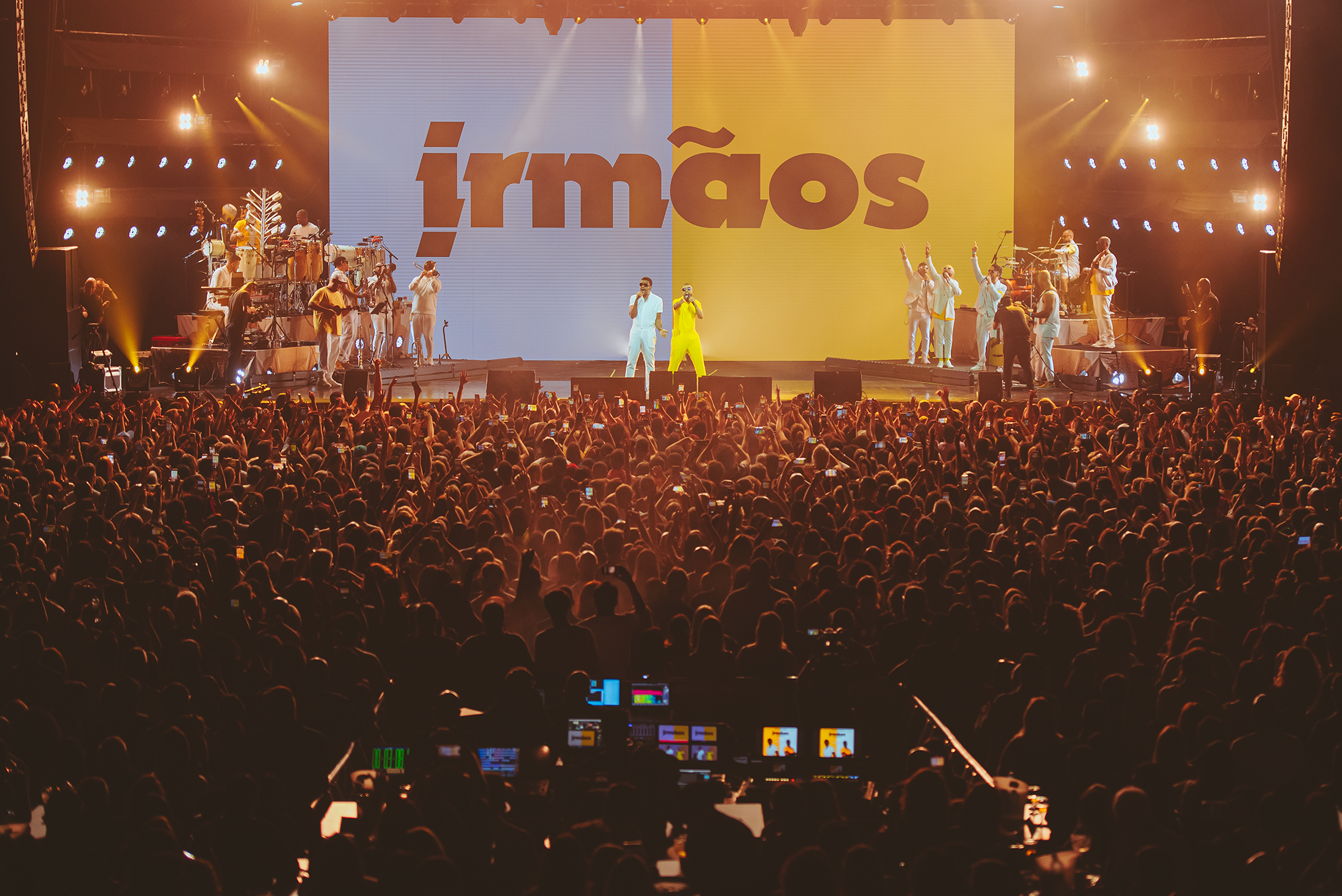 Seu Jorge e Alexandre Pires apresentam o show "Irm&atilde;os" neste domingo, em Pelotas