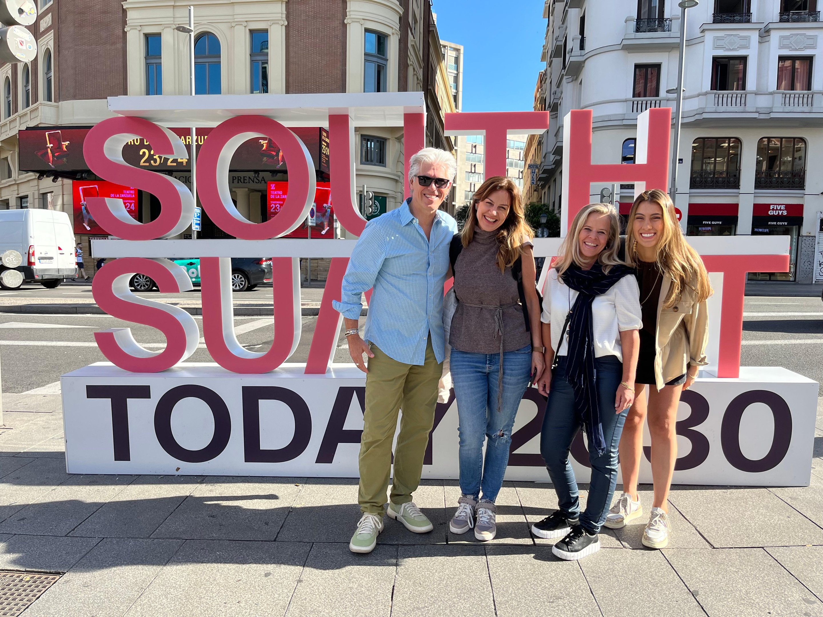 Nelson Ramalho, Doda Bedin e Ana Leite, da Inventa Evento, e Manuela Feij&oacute;, da 4 All, em Madri