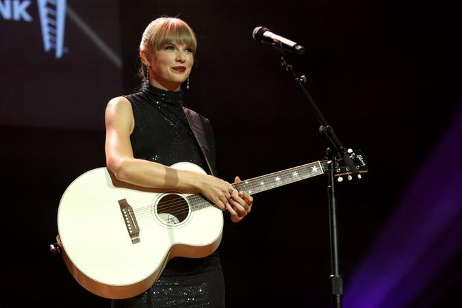 Taylor Swift far&aacute; turn&ecirc; no Brasil em novembro em S&atilde;o Paulo e no Rio de Janeiro
