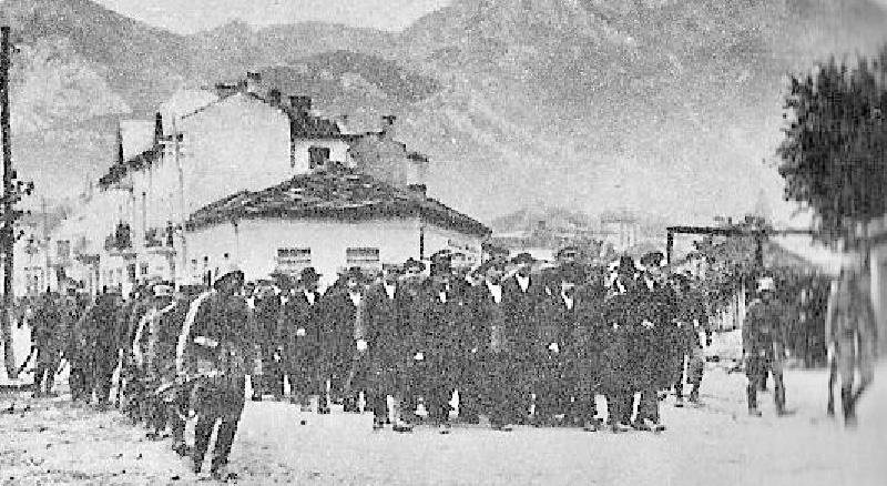 Rebeldes b&uacute;lgaros capturados ap&oacute;s levante contra o governo golp&iacute;sta