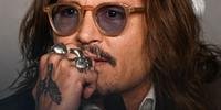 Johnny Depp é guitarrista da banda Hollywood Vampires