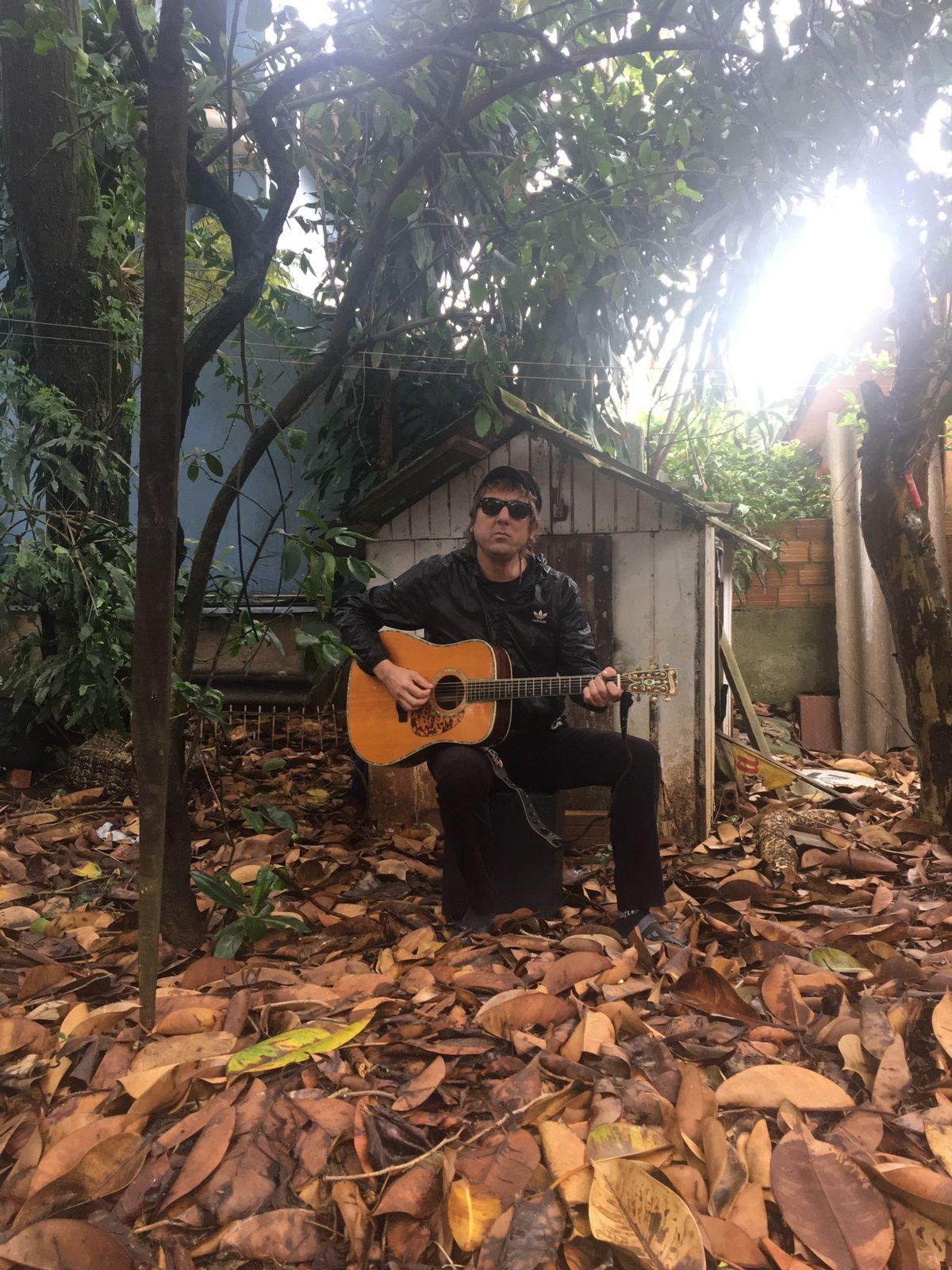 Marcelo Gross gravou o disco durante a pandemia do Covid, tocando todos os instrumentos, cantou e comp&ocirc;s as can&ccedil;&otilde;es