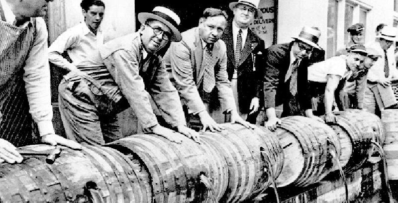 Bebidas alco&oacute;licas eram apreendidas e descartadas nos Estados Unidos
