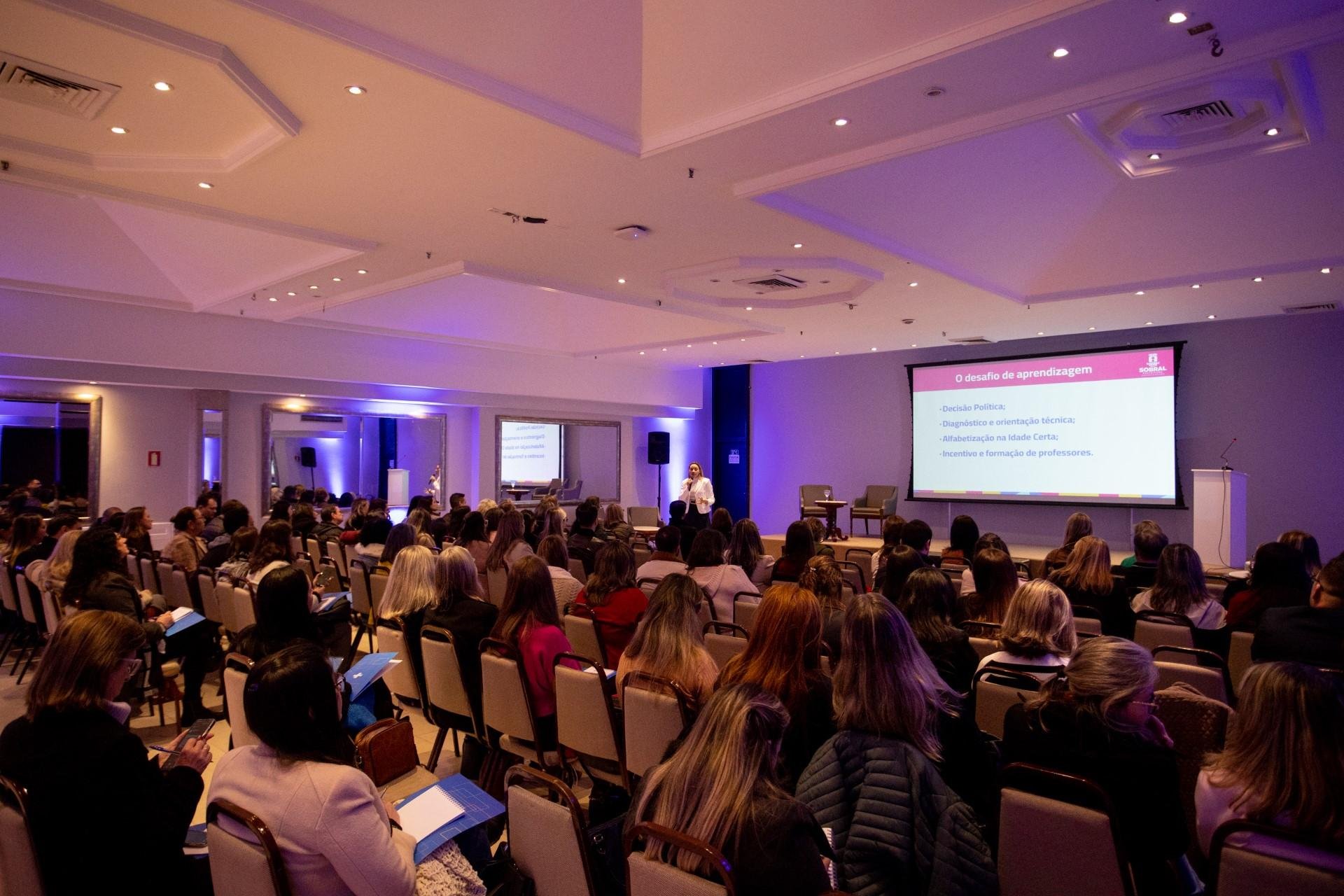 Evento abordou possibilidades de gest&atilde;o para uma educa&ccedil;&atilde;o eficaz