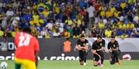 Foi a primeira vez na história que o Brasil jogou com a camisa preta, para salientar a luta contra o racismo