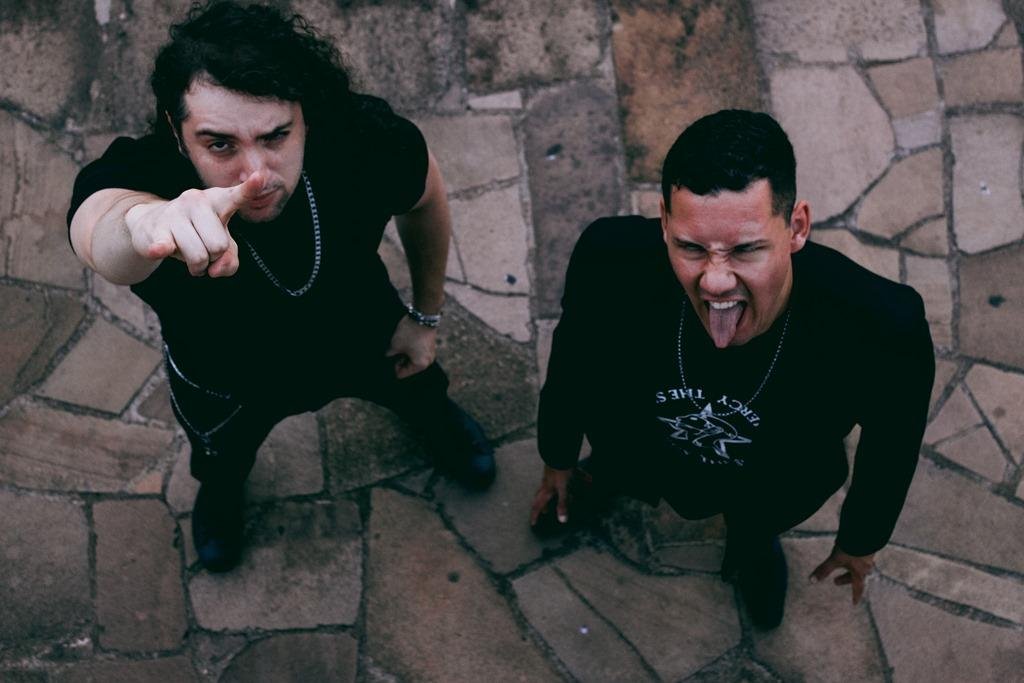 Novo trabalho da banda de Bento Gon&ccedil;alves contou com v&aacute;rias participa&ccedil;&otilde;es especiais