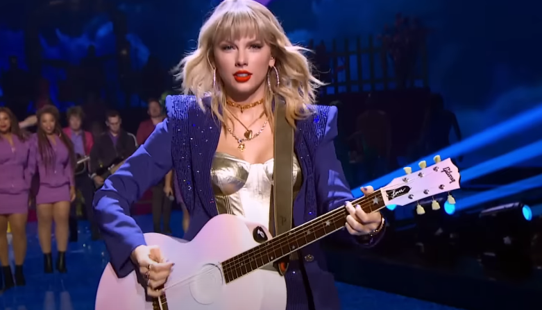 Taylor Swift estar&aacute; no Brasil em novembro
