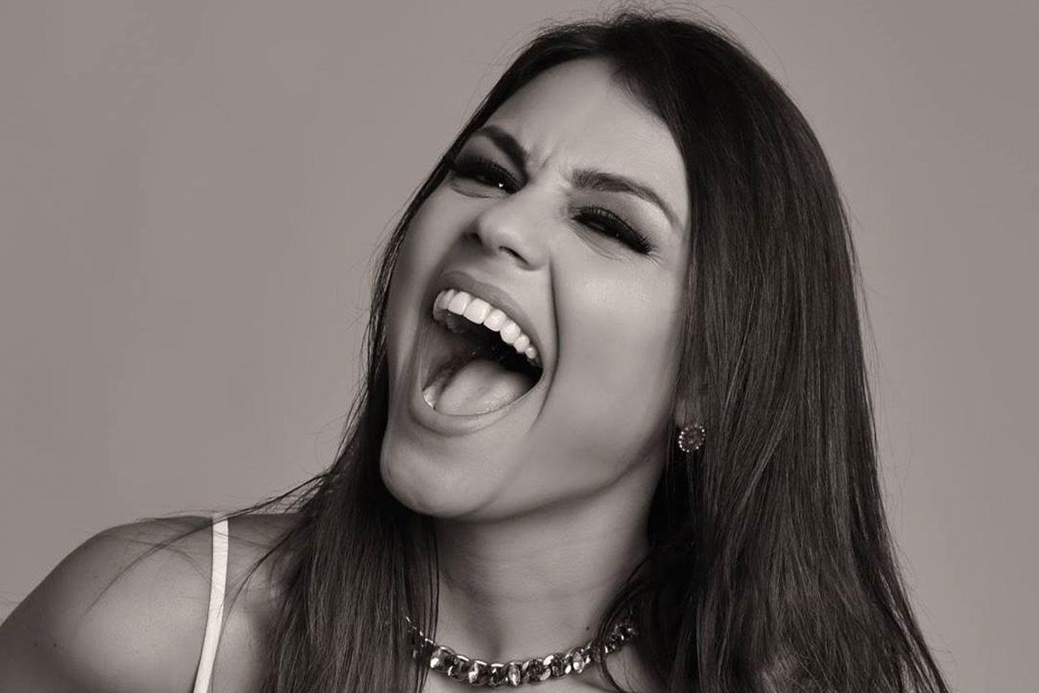 Bruna Louise estar&aacute; no Teatro Univates nesta domingo, 25