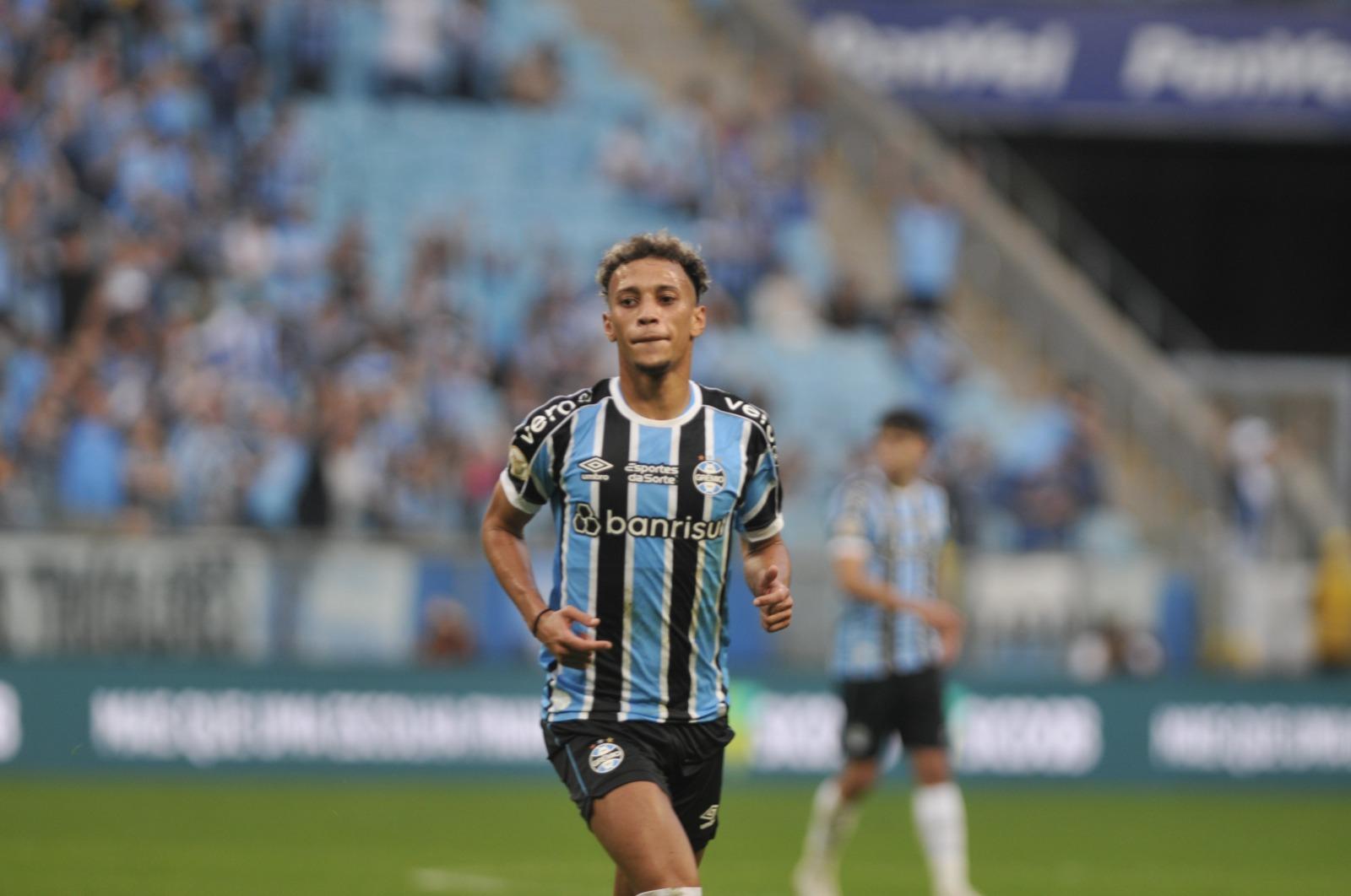 Bitello marcou um gol na goleada contra o Coritiba no &uacute;ltimo domingo