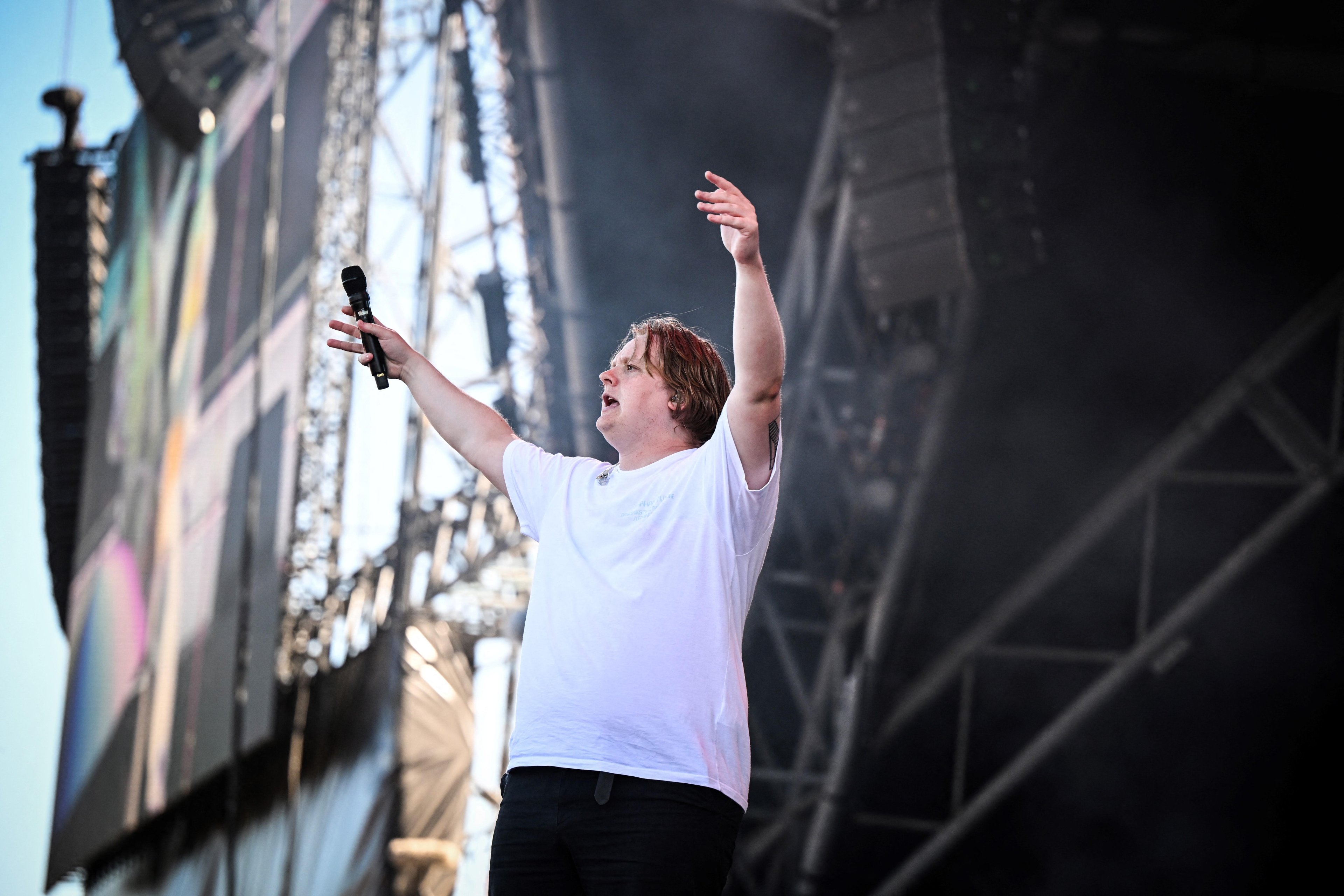 O cantor escoc&ecirc;s se apresentou no The Pyramid Stage no Glastonbury Festival