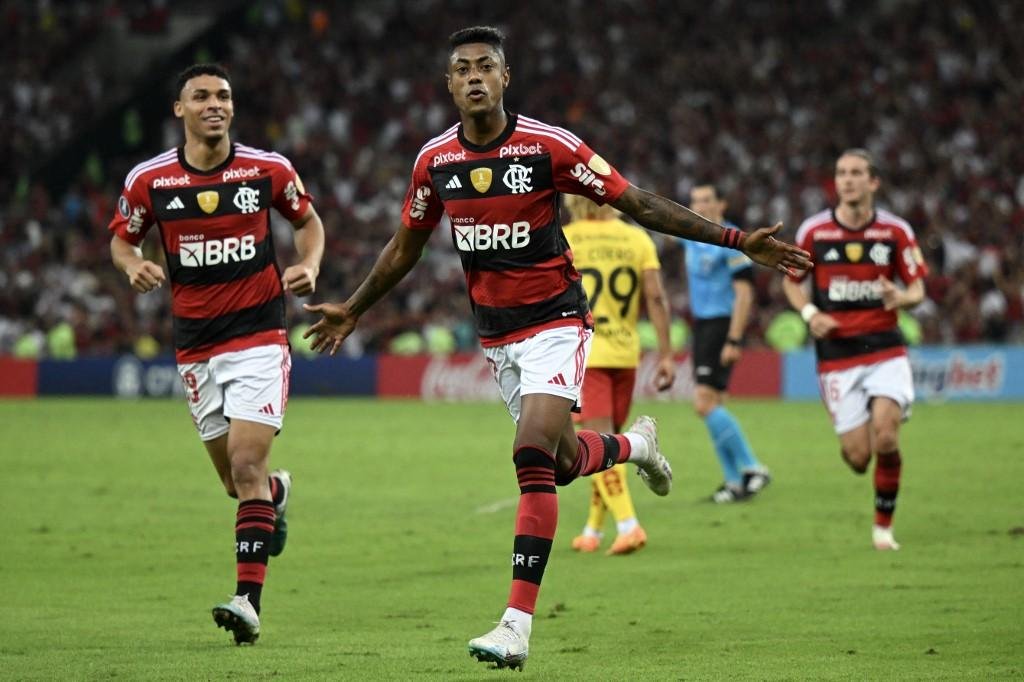 Bruno Henrique foi destaque da partida