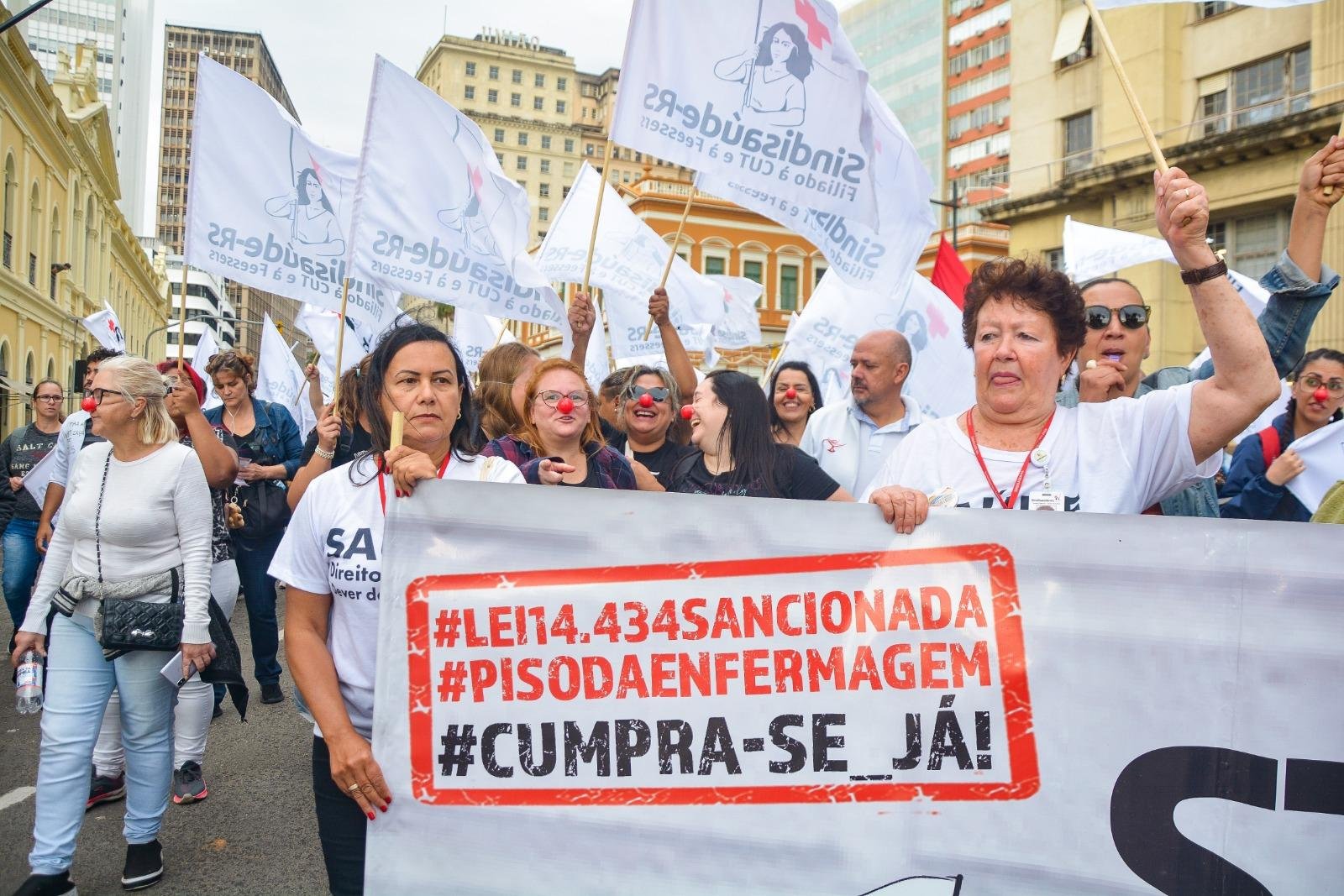 Protesto na quarta foi um dos &uacute;ltimos atos antes da paralisa&ccedil;&atilde;o de amanh&atilde;