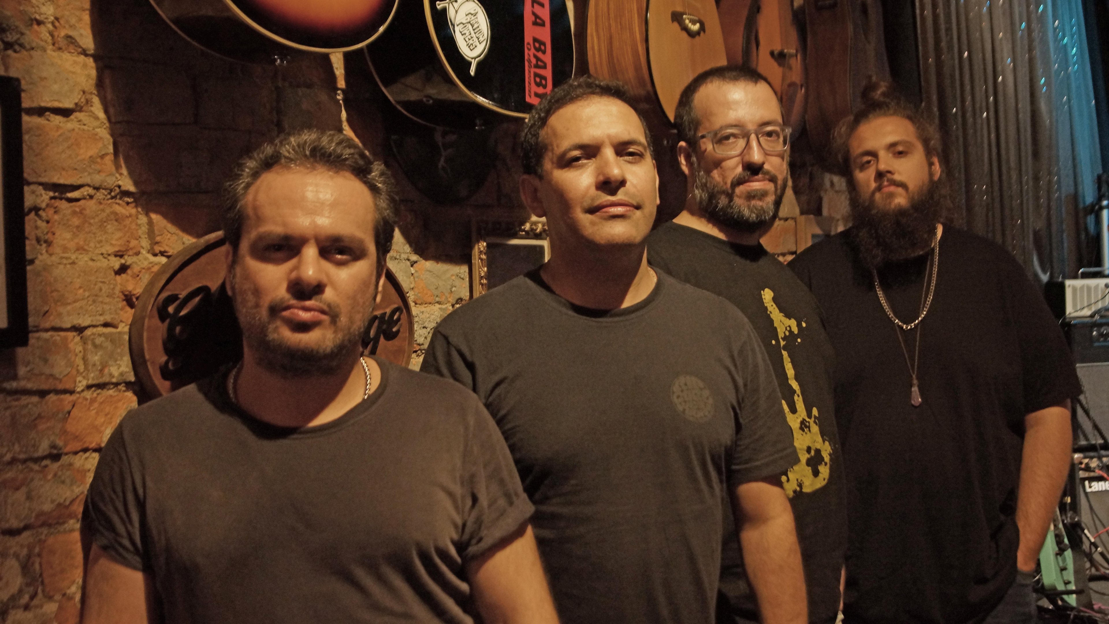Faixar far&atilde;o parte do primeiro &aacute;lbum do grupo, que ser&aacute; lan&ccedil;ado no segundo semestre