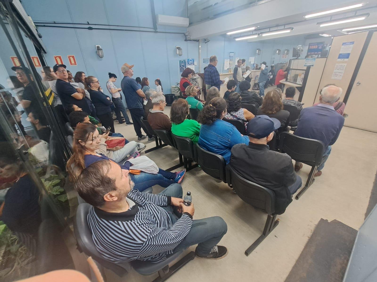 No posto Centro do Dmae, consumidores reclamam sobre os valores das contas