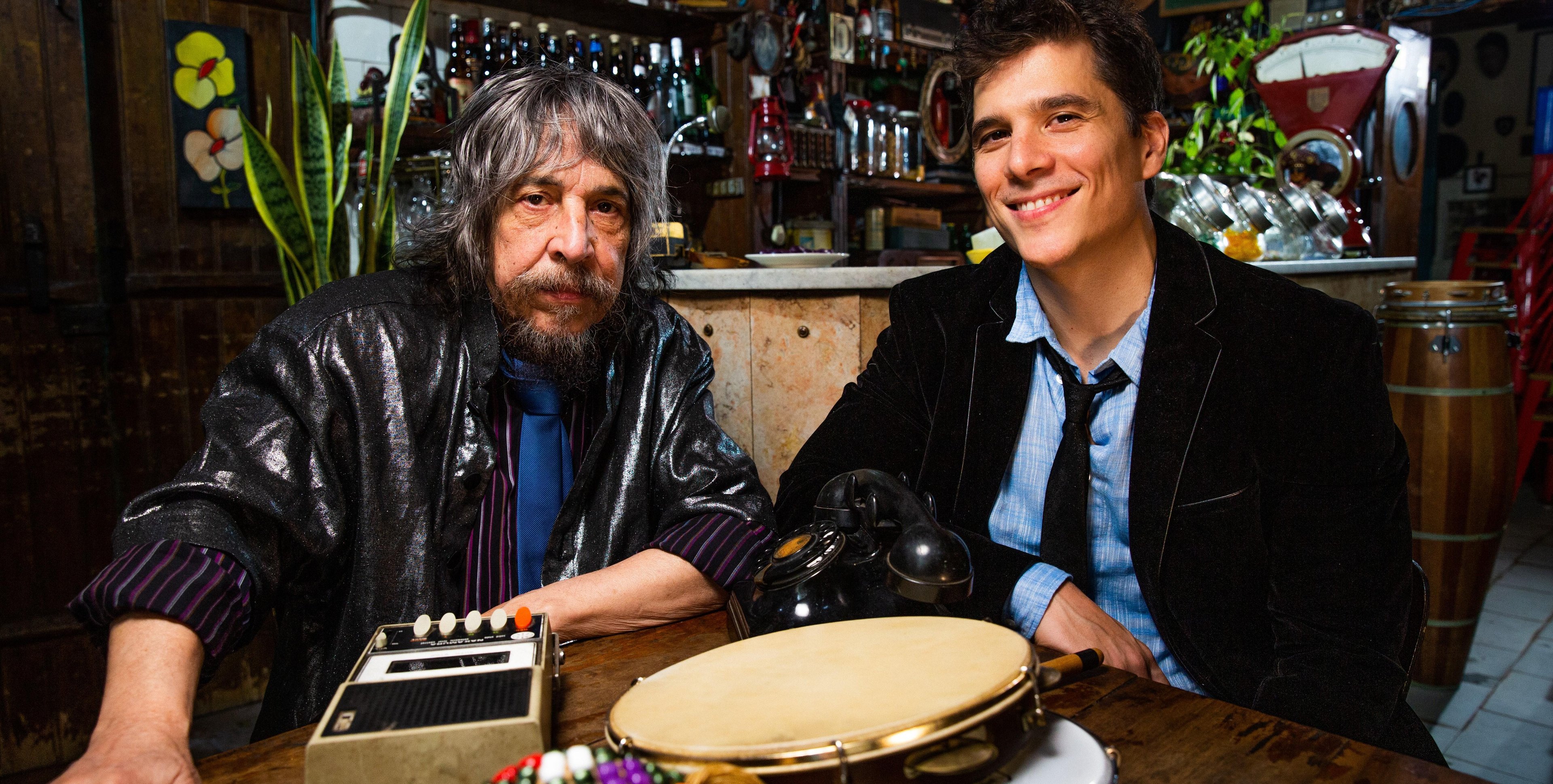 O pianista e cantor Benito Di Paula e seu filho Rodrigo Vellozo