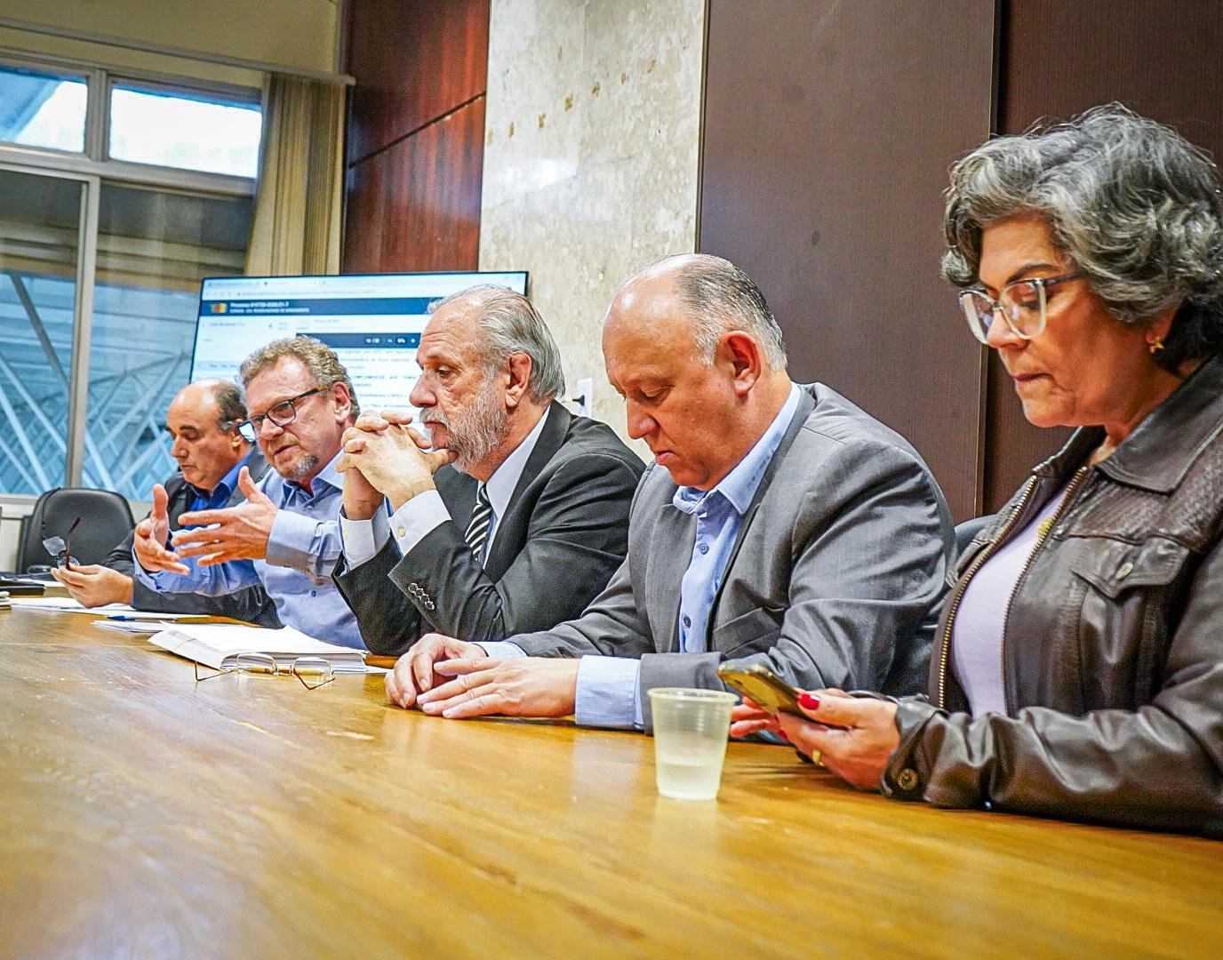 Z&eacute; Nunes, Mainardi, Rossetto, Pepe e Stela participaram de coletiva na AL