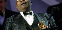 B.B. King com Grammy recebido em 2003