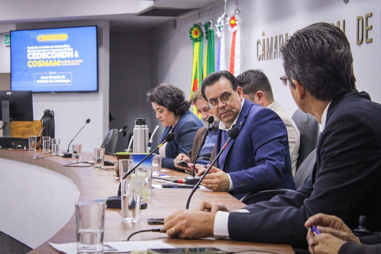 C&acirc;mara de Vereadores realizou reuni&atilde;o com representantes do Cardiologia e da Secretaria Estadual da Sa&uacute;de (SES)