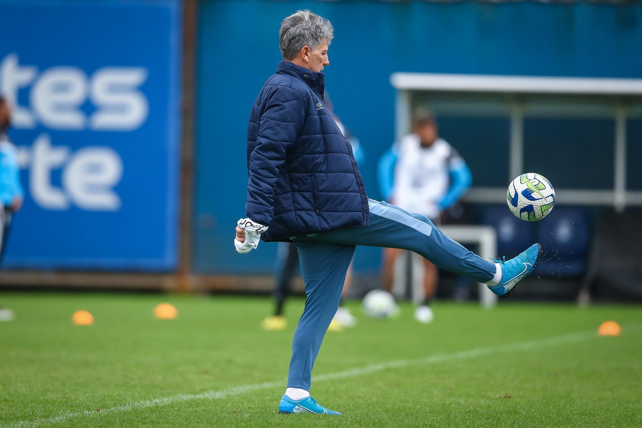 Renato tem equipe encaminhada para enfrentar os baianos