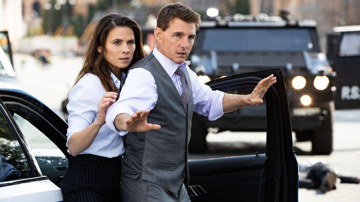 Grace (Hayley Atwell) &eacute; a nova parceira do superesp&iacute;&atilde;o Ethan Hunt, protagonista de cenas impactantes