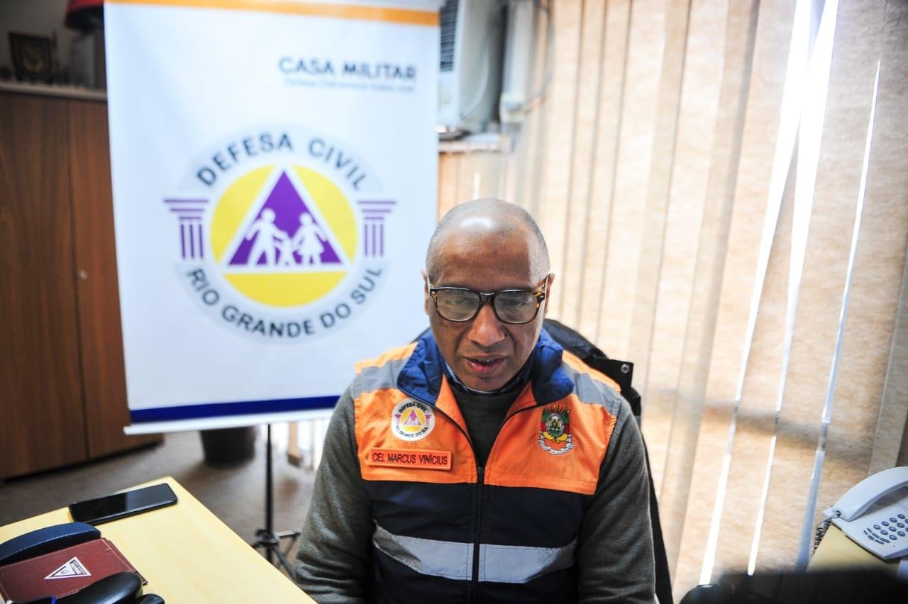 Coronel Marcus Vin&iacute;cius Gon&ccedil;alves Oliveira alerta moradores de comunidades ribeirinhas