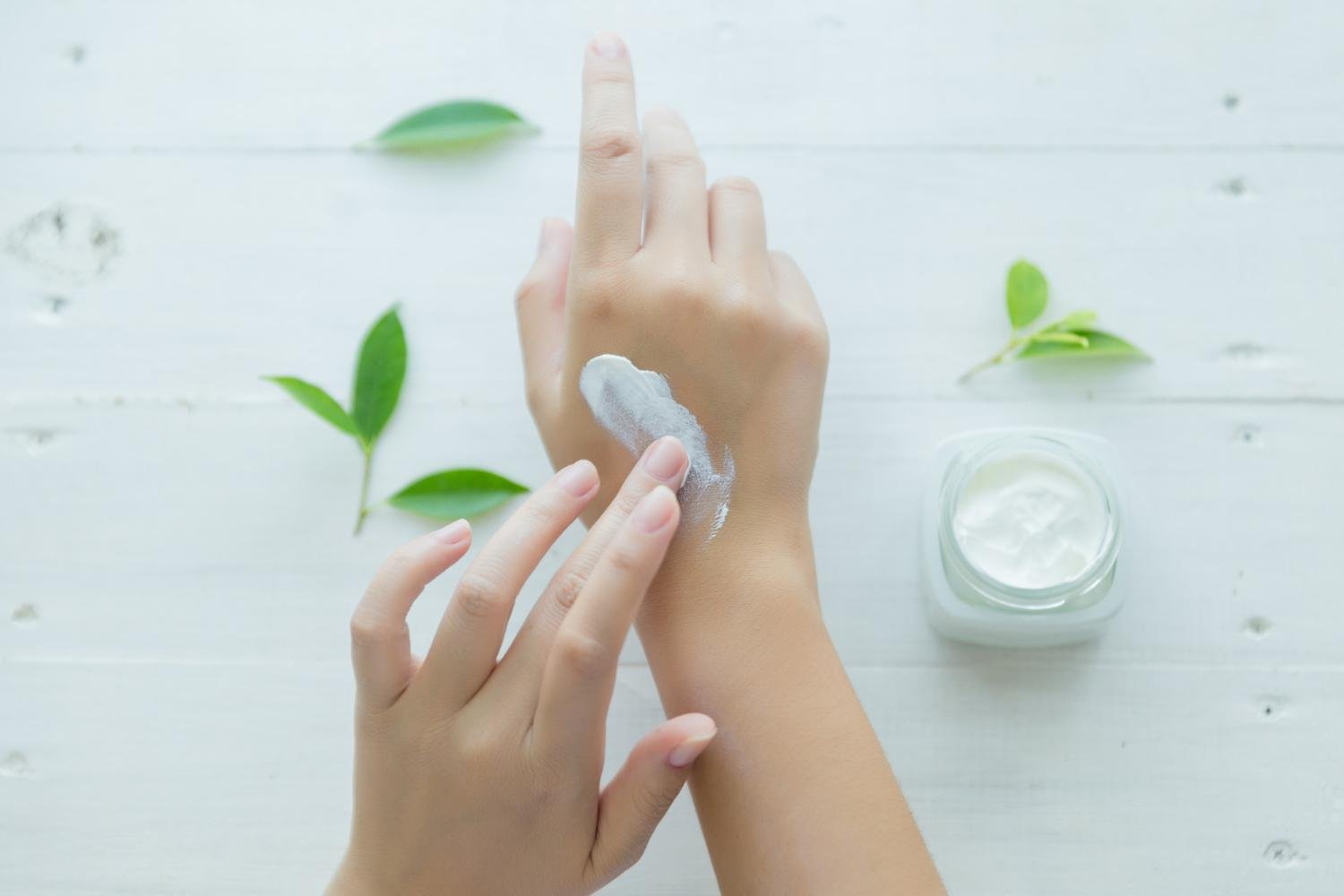 Peles mais ressecadas t&ecirc;m tend&ecirc;ncia maior a dermatites e alergias