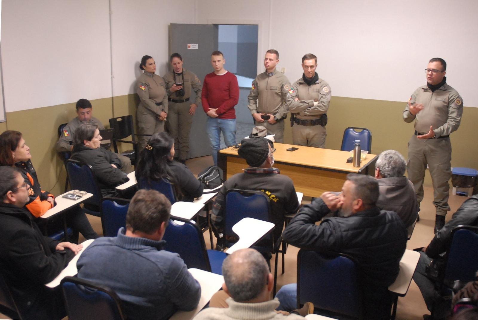 O subcomandante Major Demian da Rocha Riccardi Guimar&atilde;es informou que, como medida preventiva, a Brigada Militar, atrav&eacute;s do 9⁰ BPM, realizar&aacute; novas a&ccedil;&otilde;es com a presen&ccedil;a policial e di&aacute;logo nos finais de semana, no bairro Cidade Baixa