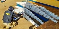 Veículo com a droga tinha placas clonadas e foi roubado em Canoas
