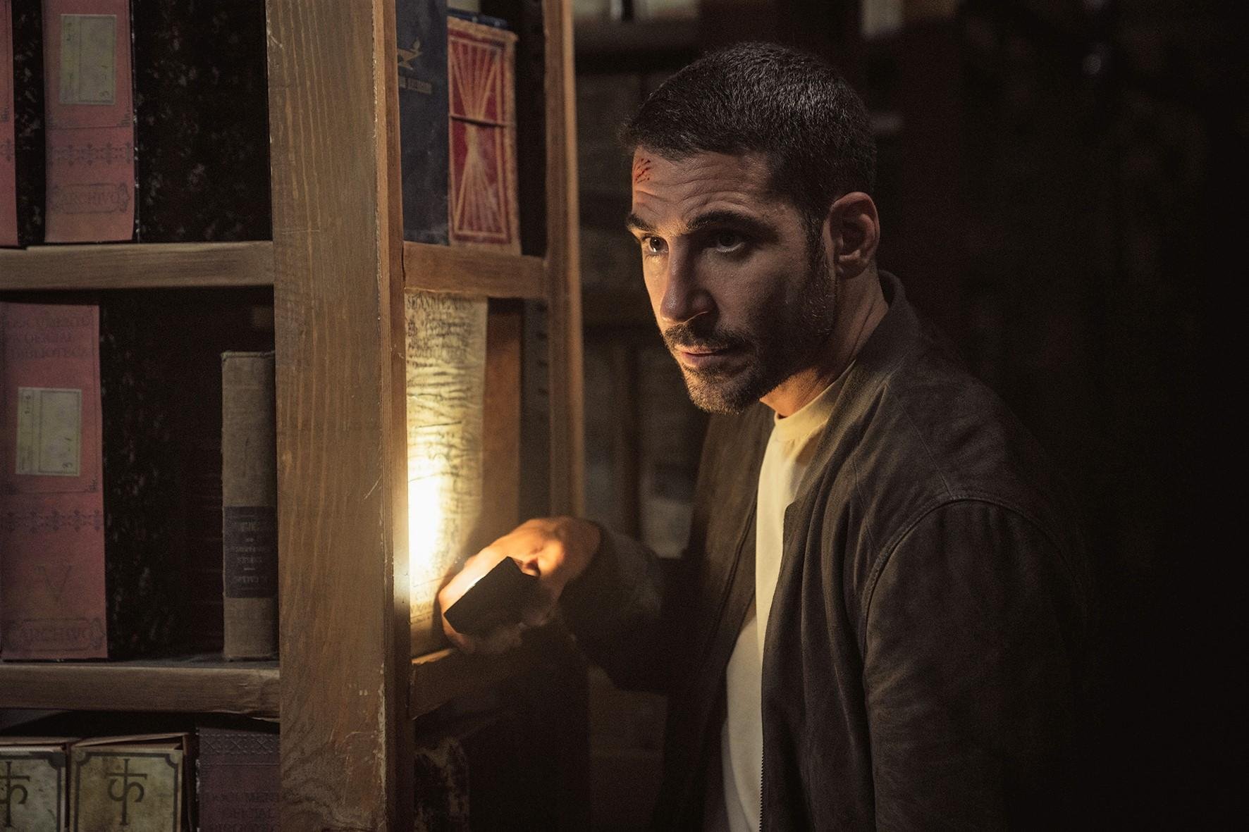 Ator espanhol Miguel &Aacute;ngel Silvestre est&aacute; no elenco da s&eacute;rie