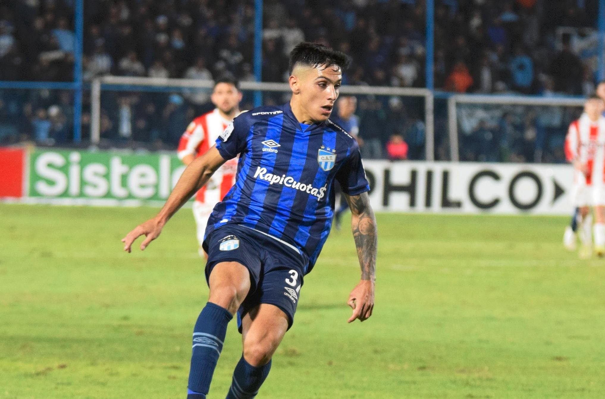 Jogador est&aacute; emprestado para o Tucum&aacute;n