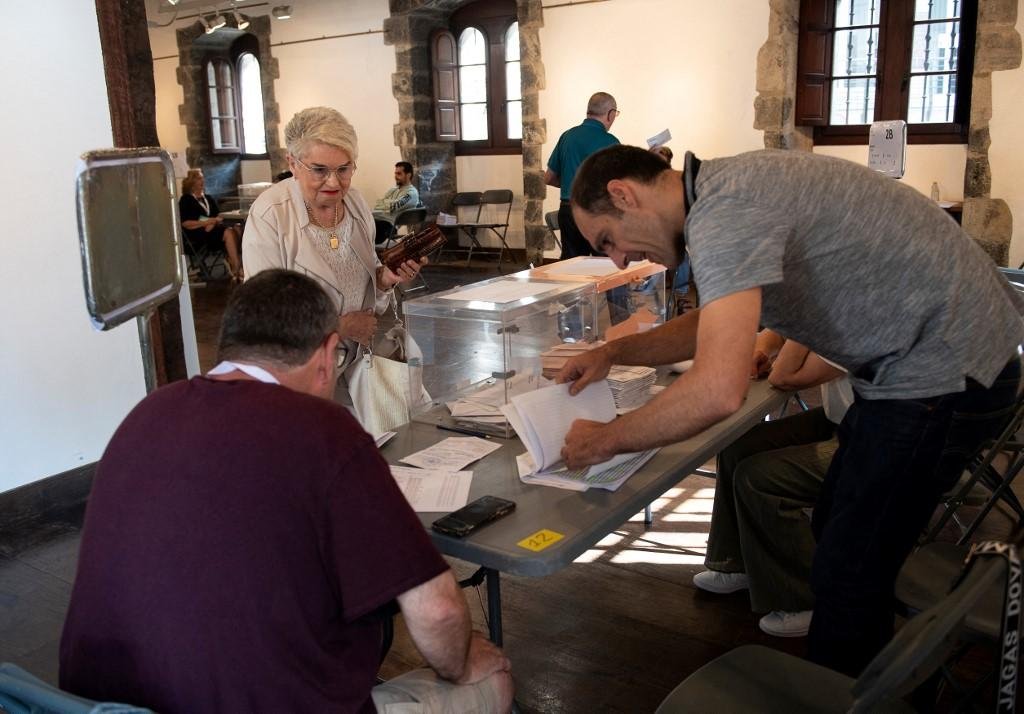 Participa&ccedil;&atilde;o nas urnas ficou acima do projetado