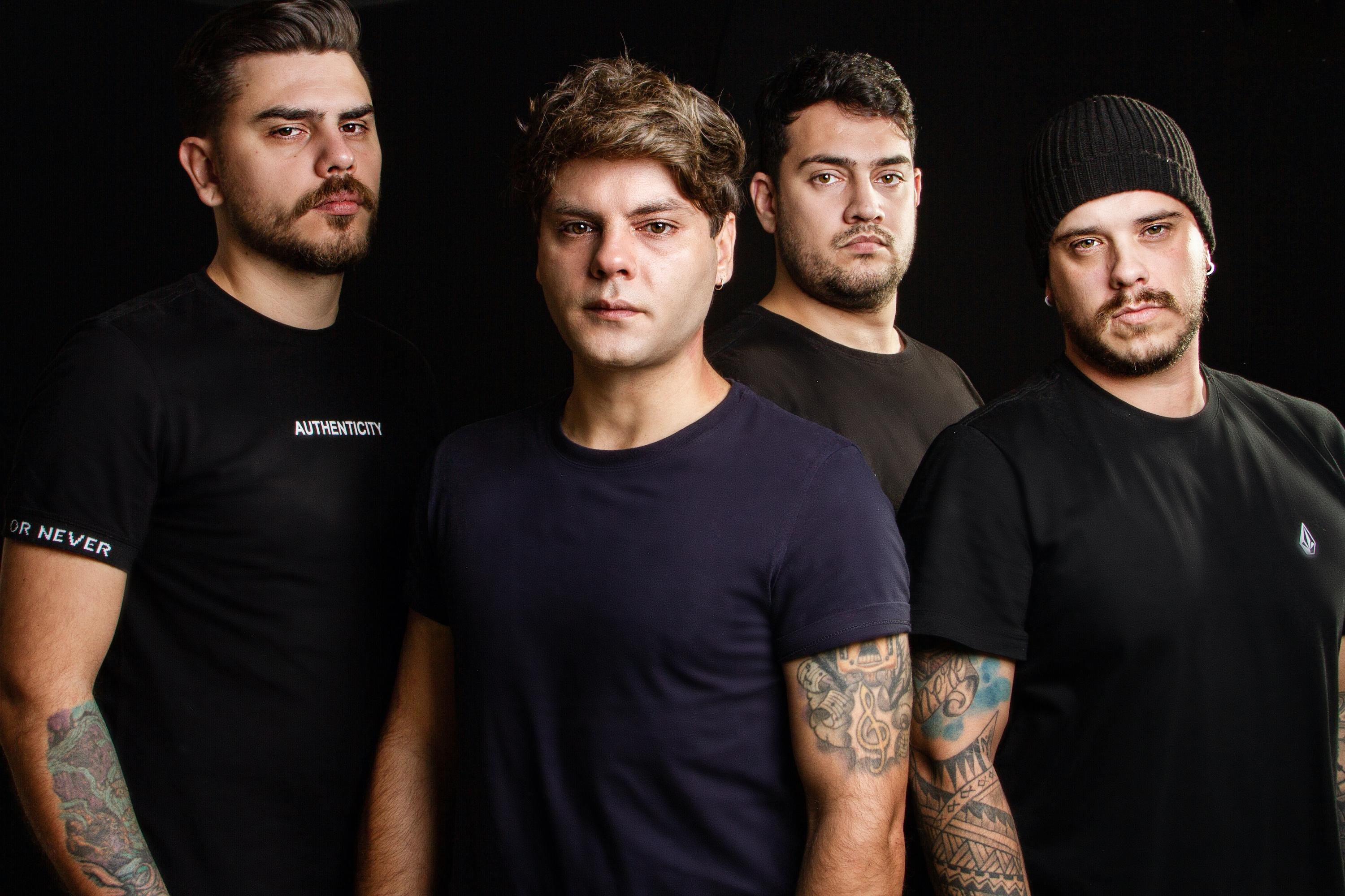 Banda Caos se apresenta nesta segunda-feira no palco principal