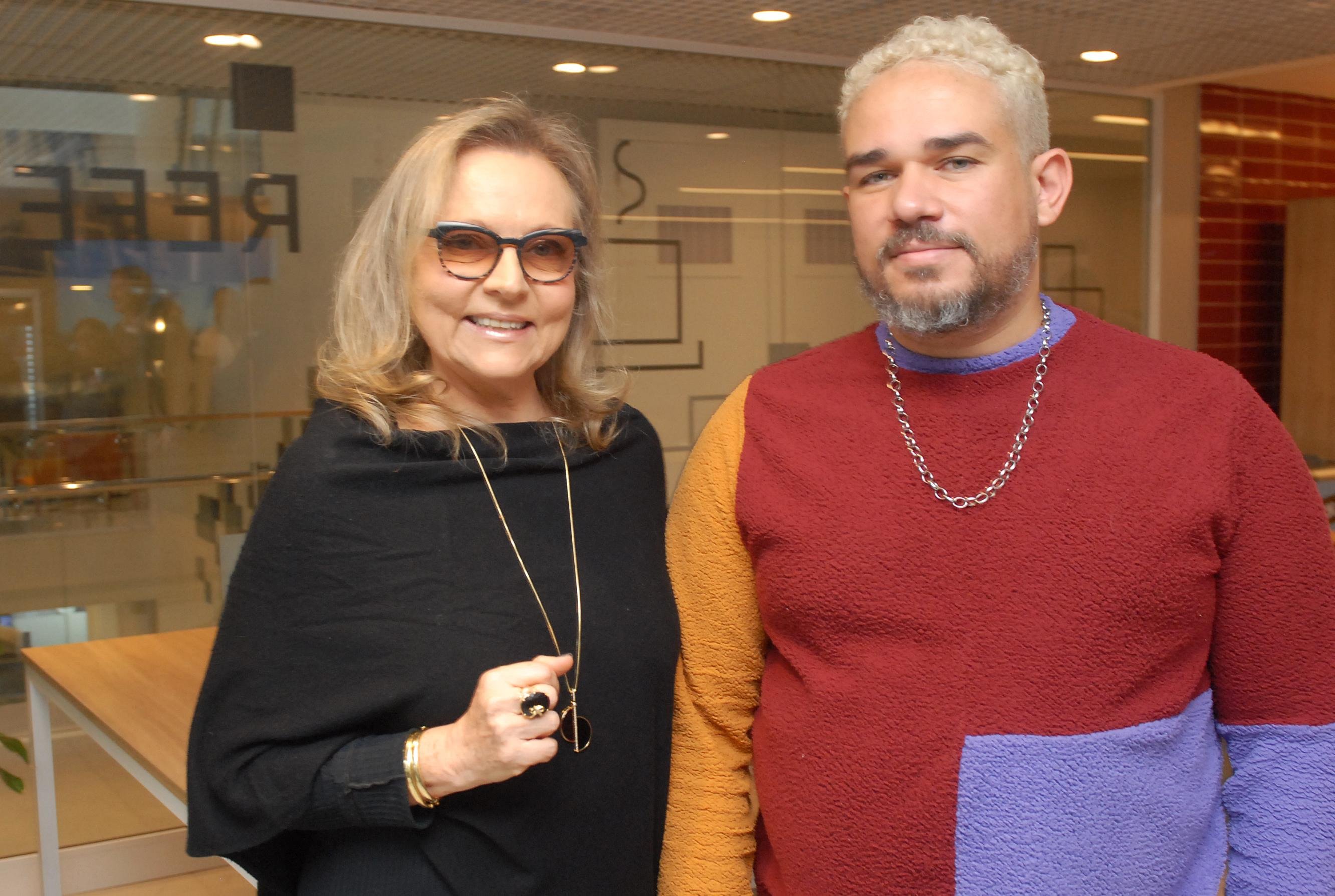 Carmen Ferr&atilde;o e Raphael Fonseca em evento da Bienal do Mercosul