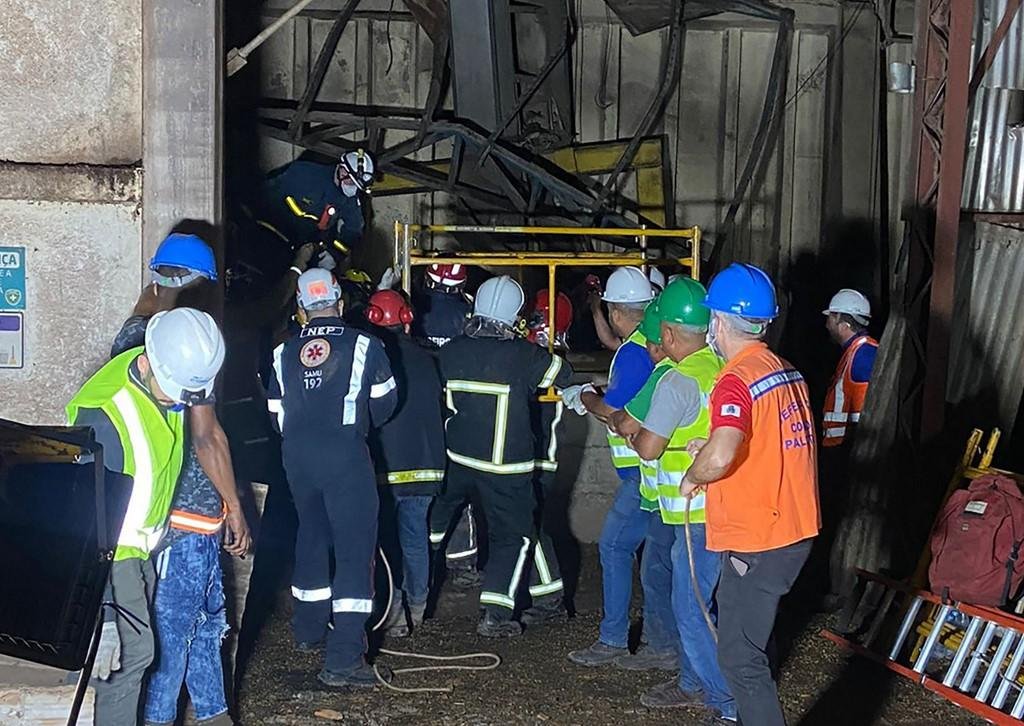 Explos&atilde;o ocorreu na noite de quarta-feira