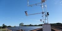 Foram entregues 930 painéis solares, que abastecerão 33 unidades consumidoras