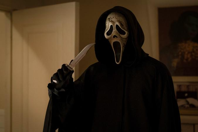 O diretor americano, depois de dirigir filmes como "A Morte Te D&aacute; Parab&eacute;ns" e "Freaky", foi anunciado como diretor de "P&acirc;nico 7"